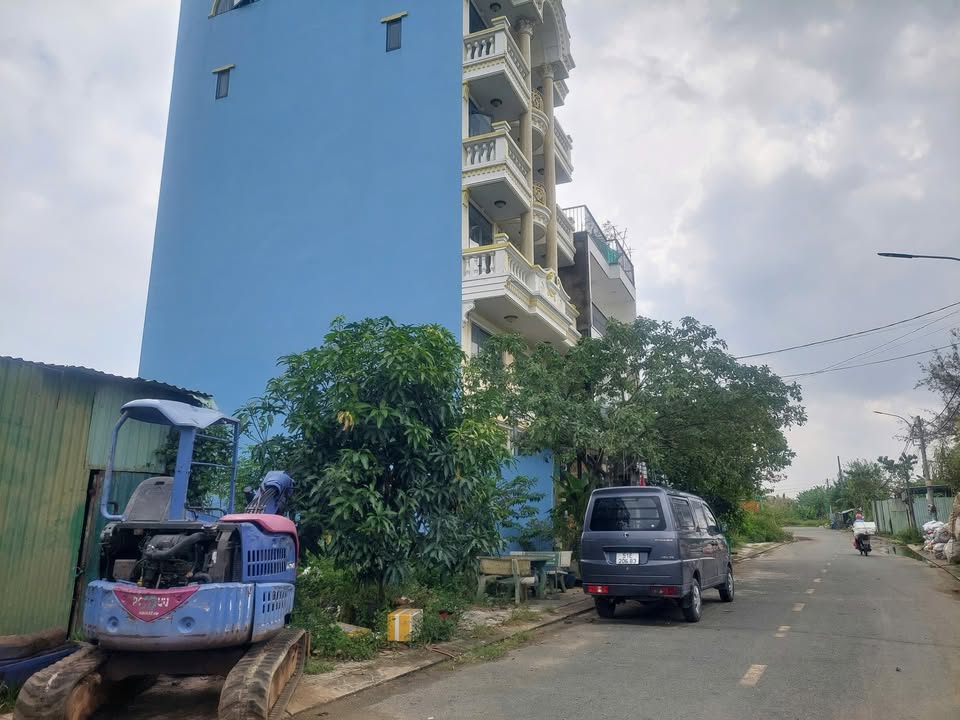 Đất nền Bưng Ông Thoàn, Quận 9 - Diện tích 100m² chỉ 6 tỷ - Đầu tư sinh lời cao!