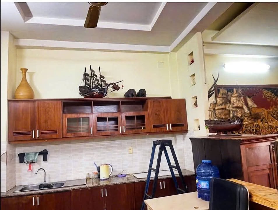 Nhà riêng quận 9, 54m² giá thỏa thuận - Mua nhà tặng nội thất đầy đủ!