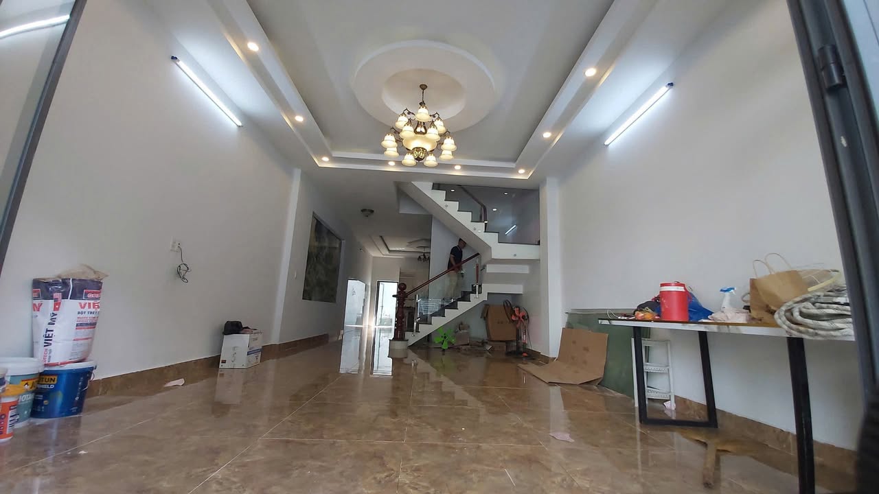 Nhà nguyên căn Lái Thiêu 105m² giá 8 tỷ - Đầu tư sinh lời ngay!
