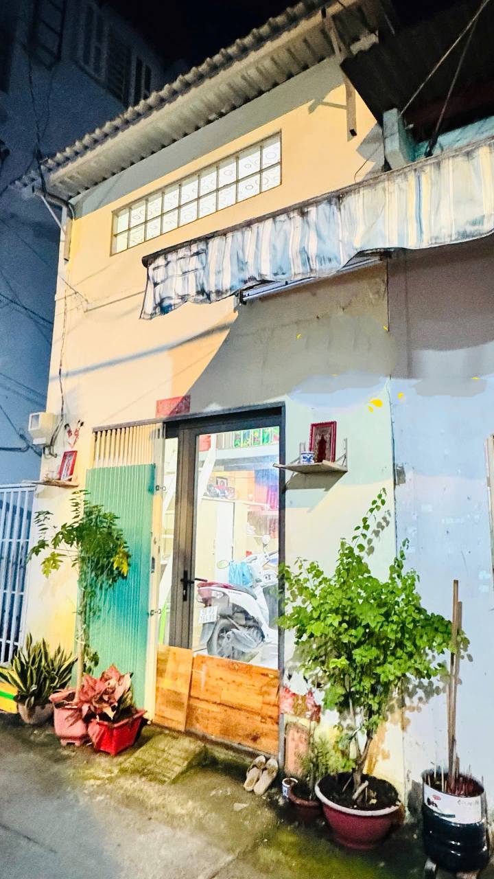 Nhà thuê Trần Văn Quang, P10, Quận Tân Bình, 21m² giá 7 triệu - Hẻm xe hơi thuận tiện!