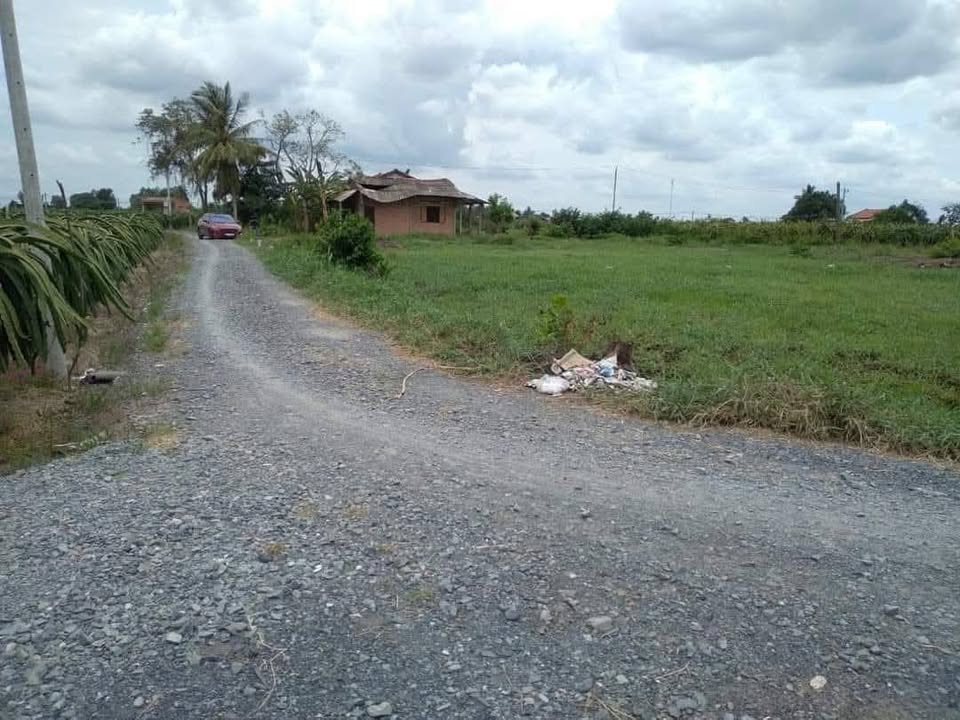 Đất thổ cư An Lục Long 100m² giá 330 triệu - Sổ hồng chính chủ, giao ngay!