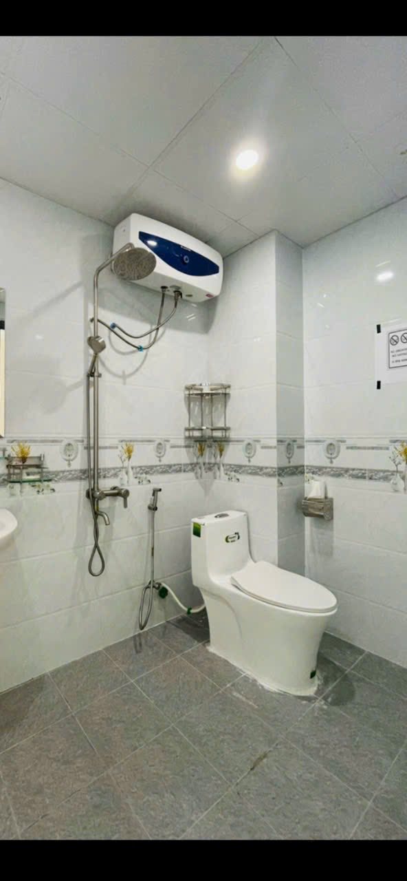 Căn hộ cho thuê đường Hùng Vương Lộc Thọ Nha Trang 7 triệu - Nội thất đầy đủ, view thoáng mát!