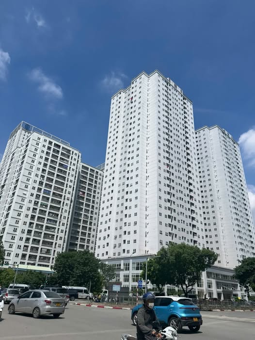 Căn hộ 2PN tại A14 Nam Trung Yên 53m² giá 5 tỷ - Sổ đỏ chính chủ!