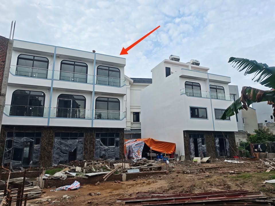 Nhà 3 tầng mới xây tại Thanh Cao, Thường Tín 43m² giá 4 tỷ - Đầy đủ nội thất, sẵn sàng ở ngay!