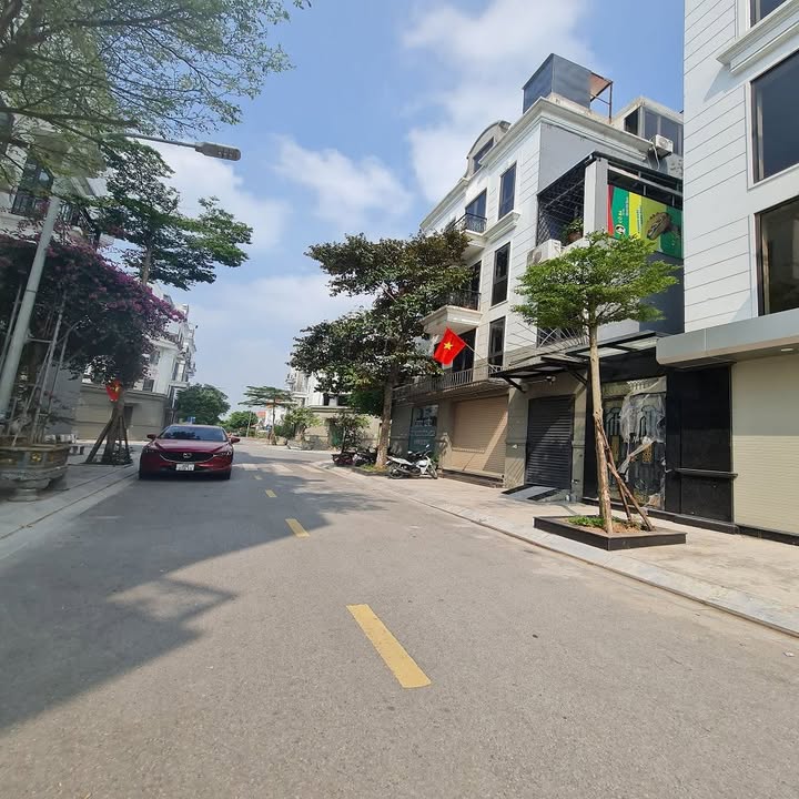 Đất đầu tư lô góc Trâu Quỳ, Gia Lâm 60m² giá chỉ 7 tỷ - Cơ hội sinh lời cao!