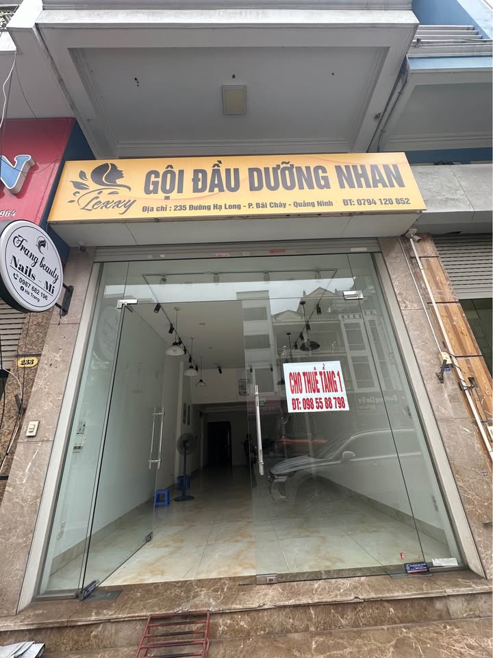 Cho thuê FrontHouse tầng 1 mặt đường Cái Dăm, Bãi Cháy - Giá thỏa thuận hấp dẫn!