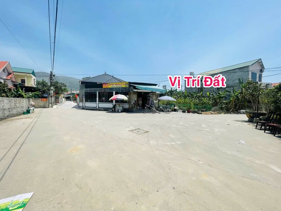 Đất nền kinh doanh phường Đông Mai - 300m² giá 2.7 tỷ - Sổ hồng chính chủ!