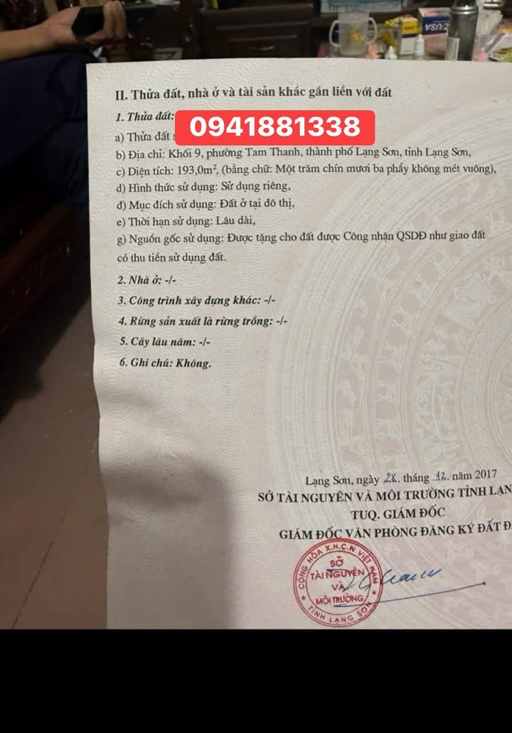 Nhà 2 tầng cũ trung tâm TP Lạng Sơn 193m² giá 2.8 tỷ - Vị trí đẹp, thuận tiện ở và đầu tư!