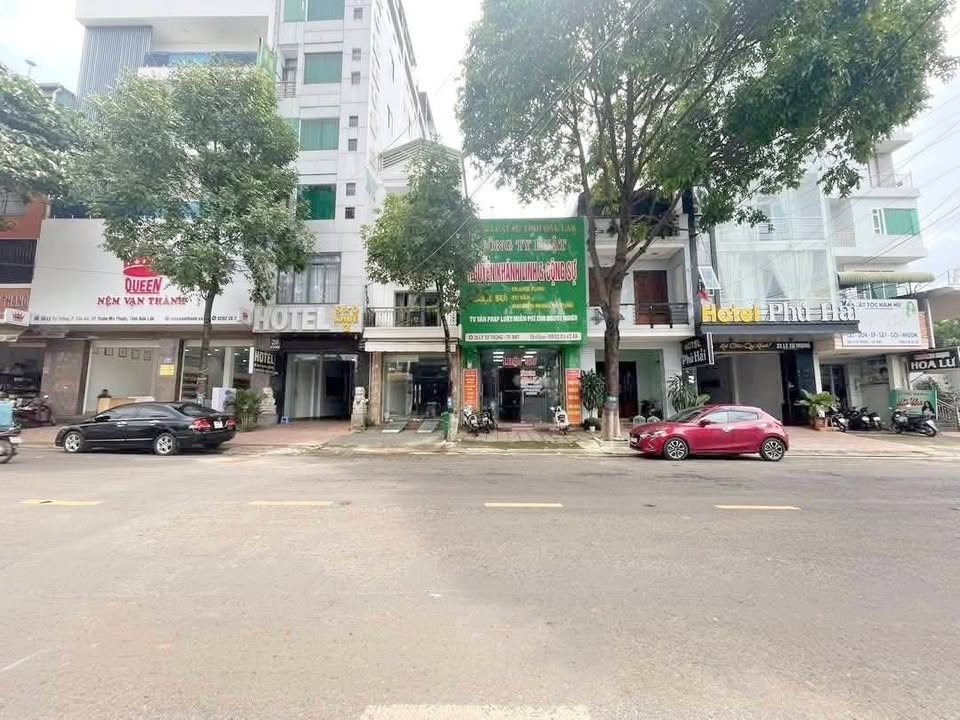Nhà mặt tiền Lý Tự Trọng TP. Buôn Ma Thuột 165m² giá 16 triệu - Kinh doanh sầm uất!