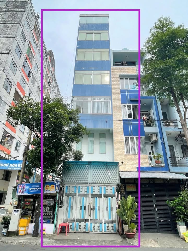 Nhà cho thuê mặt tiền đường 3/2, Phường 14, Quận 10 - Thang máy, Hầm để xe, 60m² giá 40 triệu