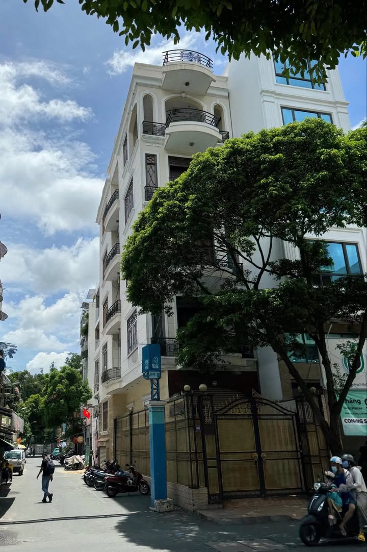 Biệt thự góc 2 mặt tiền đường Phổ Quang, quận Tân Bình 100m² giá 50 triệu - Kinh doanh tự do!