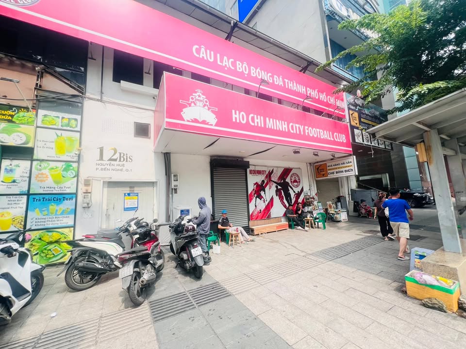 Mặt bằng cho thuê 12bis Nguyễn Huệ, Quận 1, 50m² - Vị trí đắc địa cho kinh doanh!