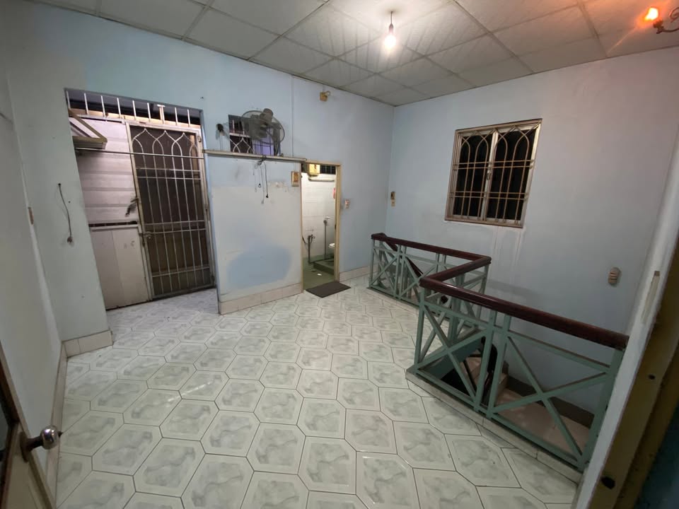 Cho thuê mặt bằng vỉa hè Huỳnh Tấn Phát, Q7 - Diện tích 40m², Thích hợp kinh doanh!