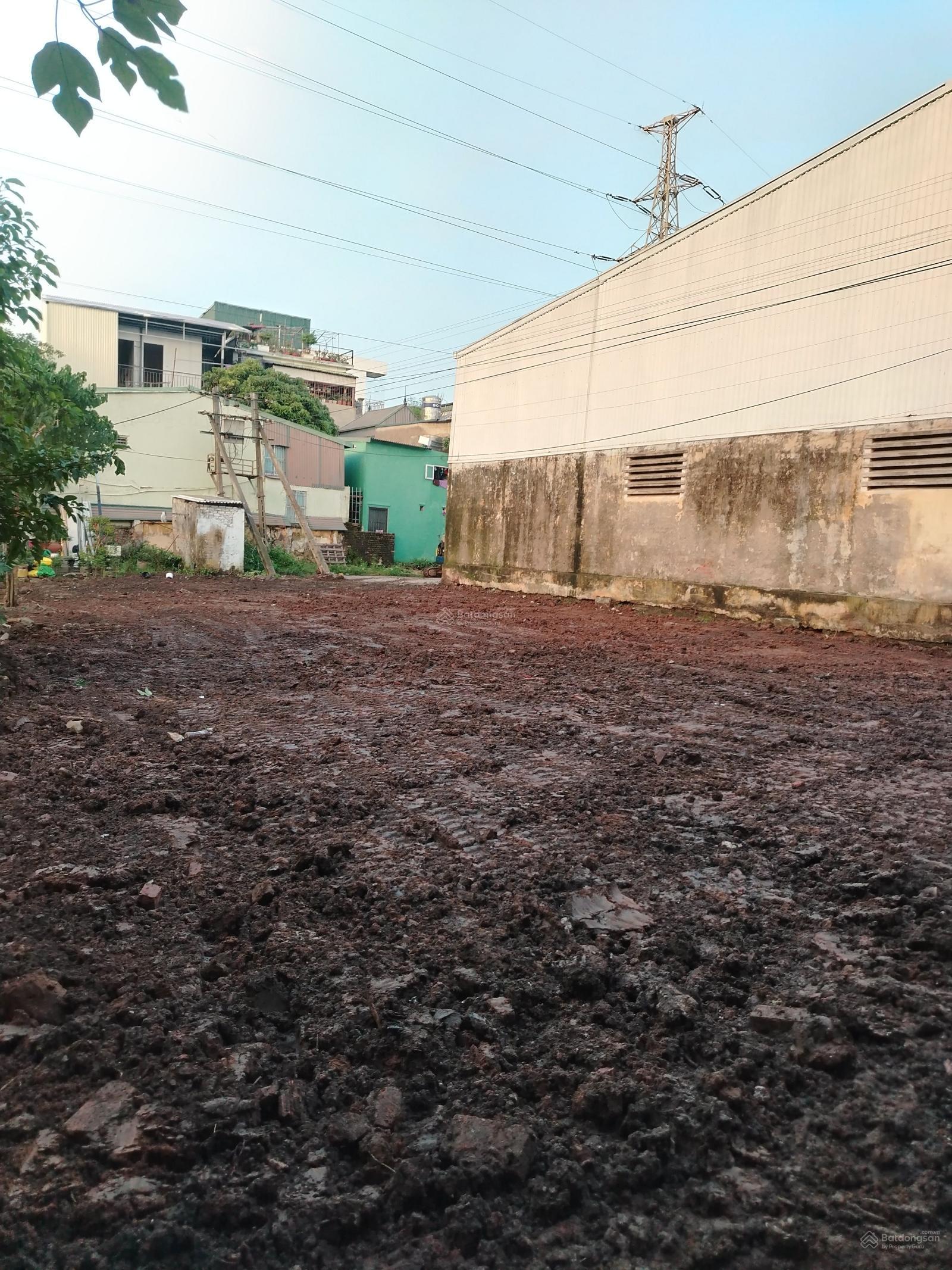 Cho thuê mặt bằng 300m² - 400m² Phan Trọng Tuệ, Thanh Trì - Giá chỉ 15 triệu!