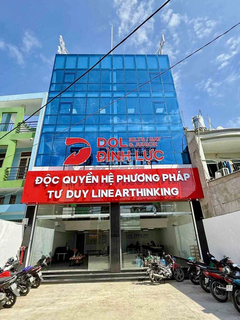 Văn phòng cho thuê mặt tiền Nguyễn Trãi, Quận 1, diện tích 800m² - Vị trí đắc địa, thang máy hiện đại!