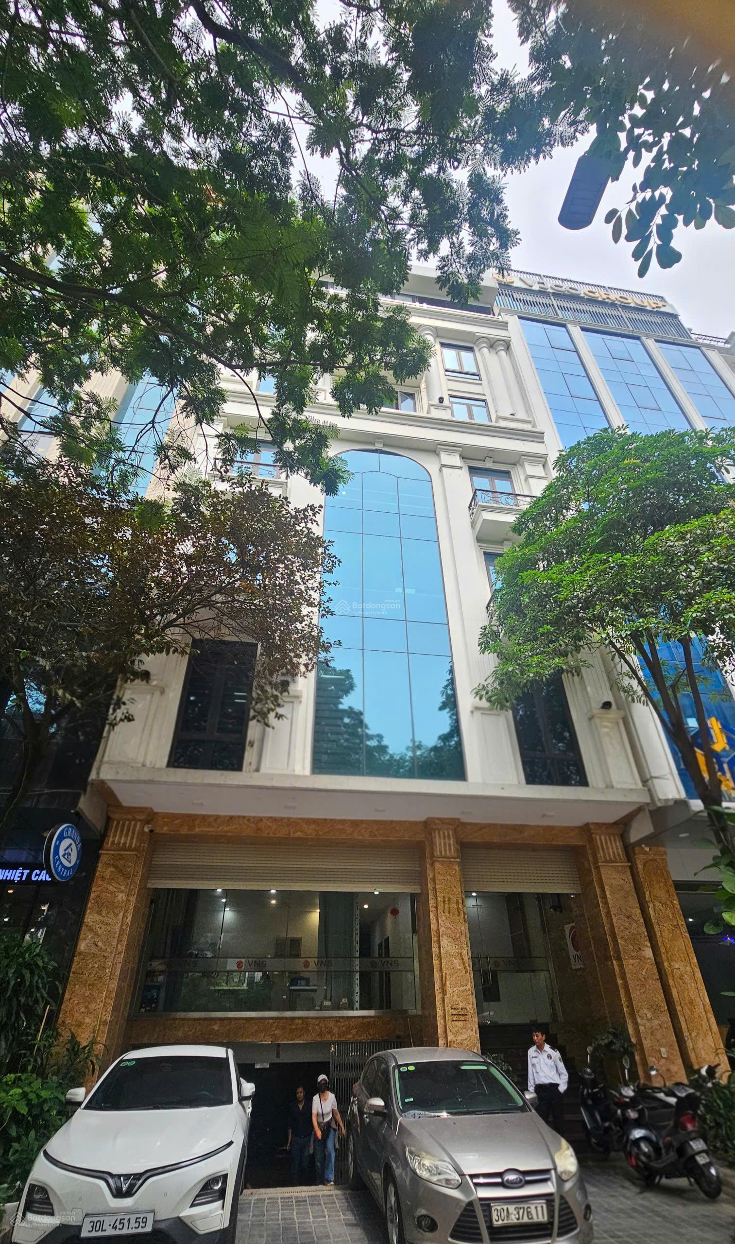 Cho thuê văn phòng mới phố Dịch Vọng Hậu, Cầu Giấy 150m² - Giá cực tốt chỉ 35 triệu!