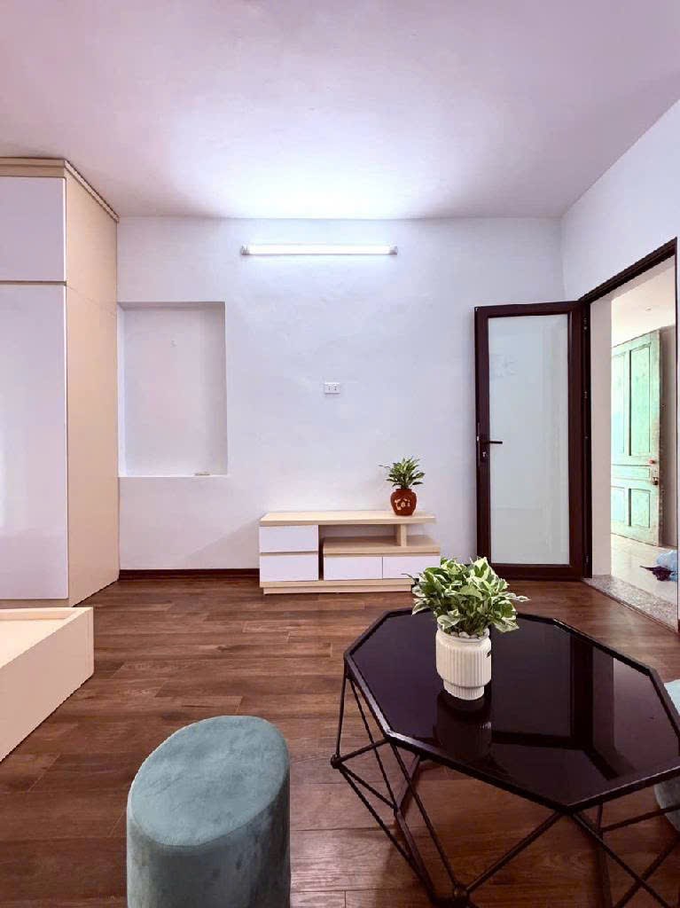 Căn hộ tập thể 40m² thị trấn Đông Anh giá 1.65 tỷ - Nội thất xịn sò, sẵn sàng vào ở!