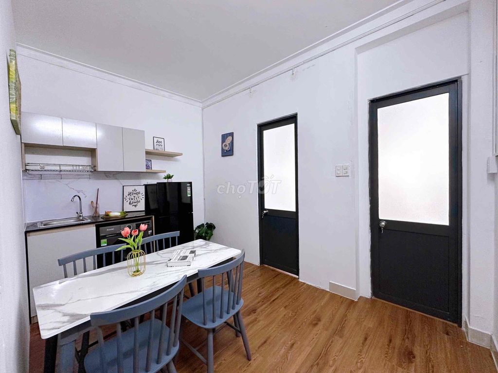 Căn hộ 2 phòng ngủ Phan Đăng Lưu 60m² giá 8.5 triệu - Full nội thất mới 100%!