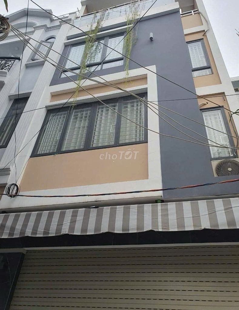 Nhà cho thuê mặt tiền Bàu Cát 3, 81m² giá 21 triệu - Thiết kế hiện đại, vị trí đắc địa!