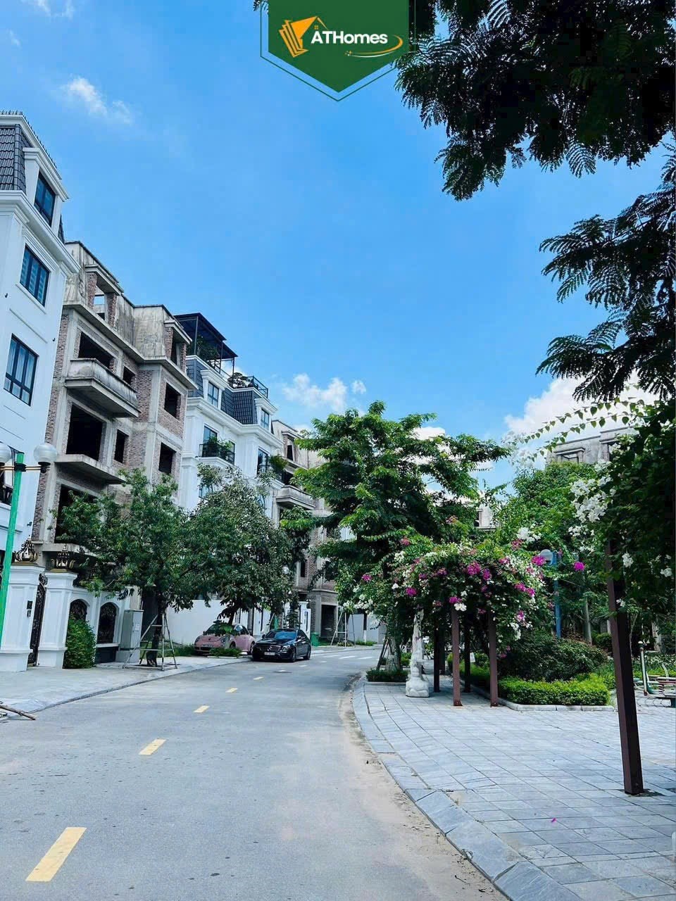 Bán biệt thự Lideco Trạm Trôi 162m² giá 22 tỷ - Thiết kế hiện đại, gần công viên!