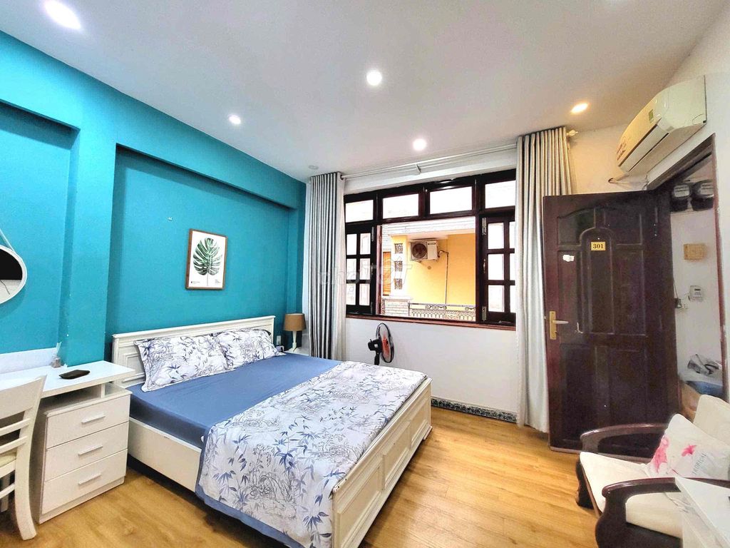 Phòng cho thuê Lê Thánh Tôn Quận 1 27m² - Tiện nghi đầy đủ, giá chỉ 6 triệu!