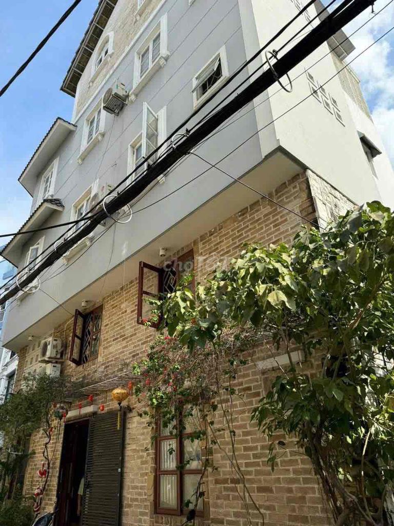 Nhà Hẻm Xe Hơi Hồ Biểu Chánh 220m² giá 18 triệu - Phù hợp kinh doanh đa ngành!