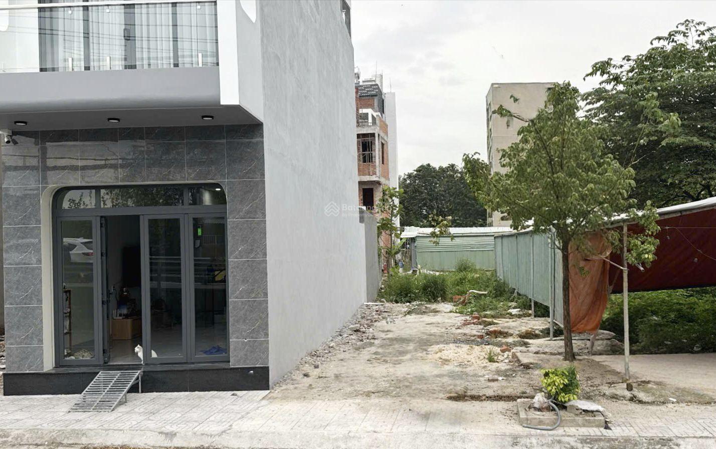 Lô đất mặt tiền Hà Huy Giáp 90.5m² giá chỉ 7.2 tỷ - Cơ hội đầu tư hấp dẫn!