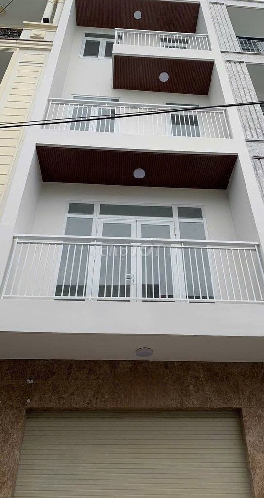 Nhà Mặt Tiền 32A Bế Văn Đàn, Tân Bình 80m² giá 20 triệu - Kinh doanh sầm uất!