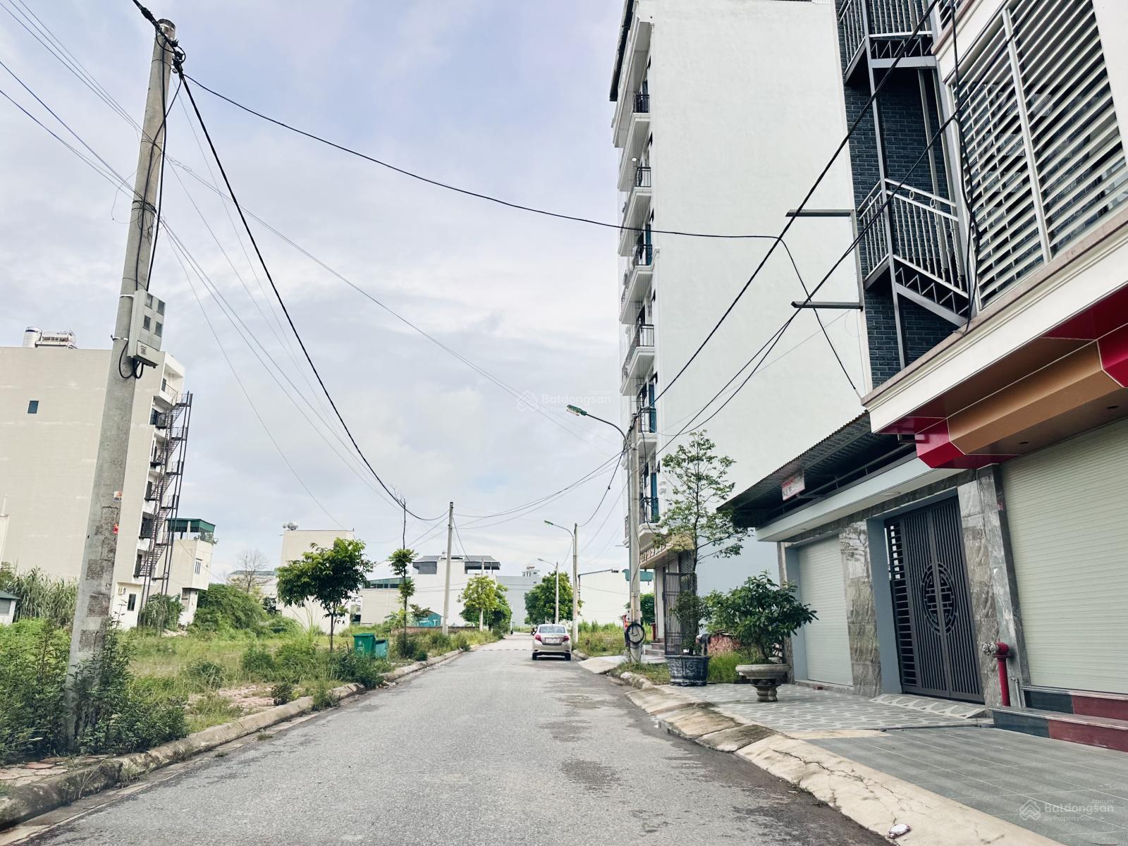 Đất nền Tái Định Cư Bắc Phú Cát 100m² giá 7.4 tỷ - Sẵn sổ đỏ sang tên ngay!