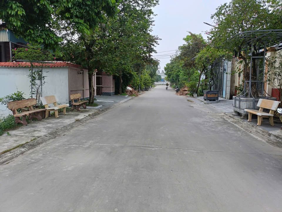 Đất nền Tân Phong Quảng Xương 100m² giá 1.2 tỷ - Vị trí đẹp, giao thông thuận lợi!