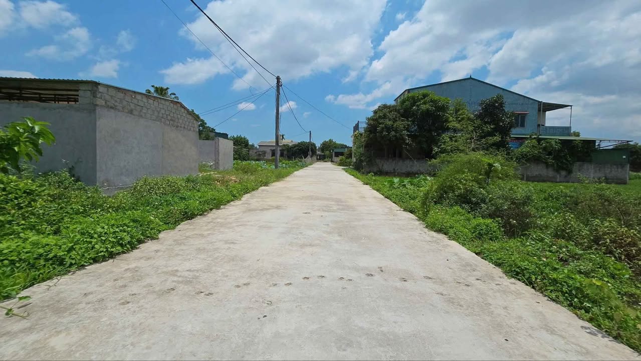 Đất nền Bình Tiến, Thạch Tân 171m² giá 2 tỷ - Vị trí siêu thuận lợi!