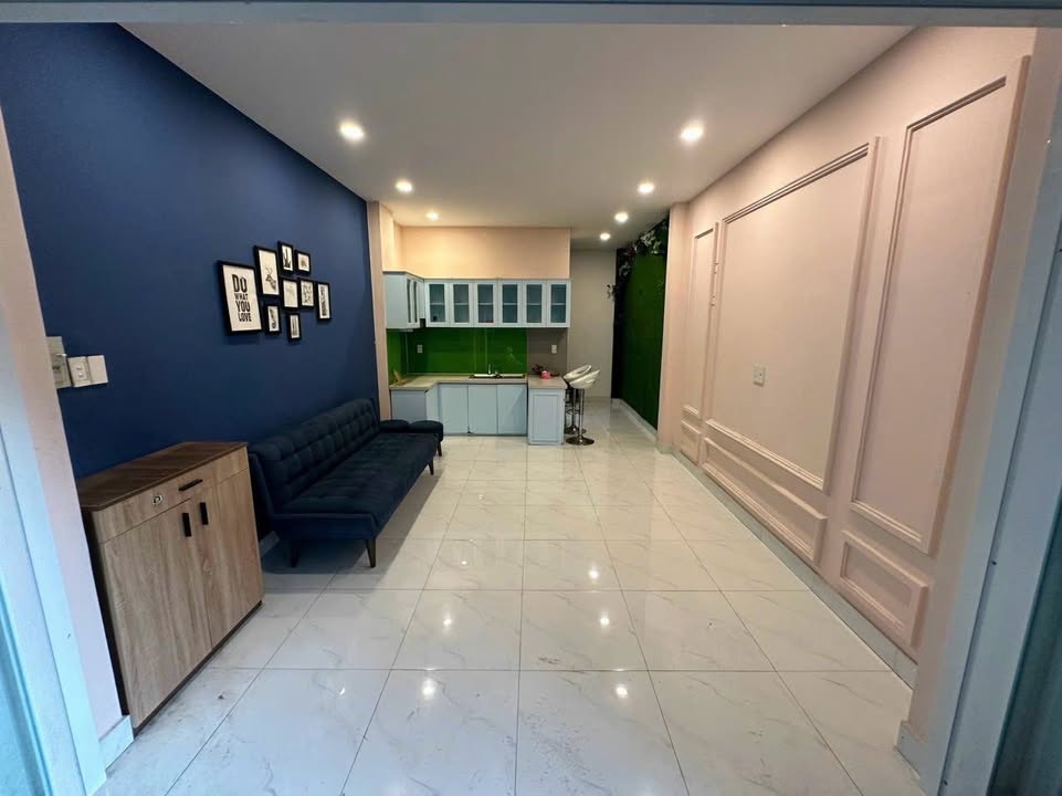 Nhà cho thuê tại Nguyễn Văn Đậu, Bình Thạnh 80m² chỉ 15 triệu - Tiện nghi đầy đủ!