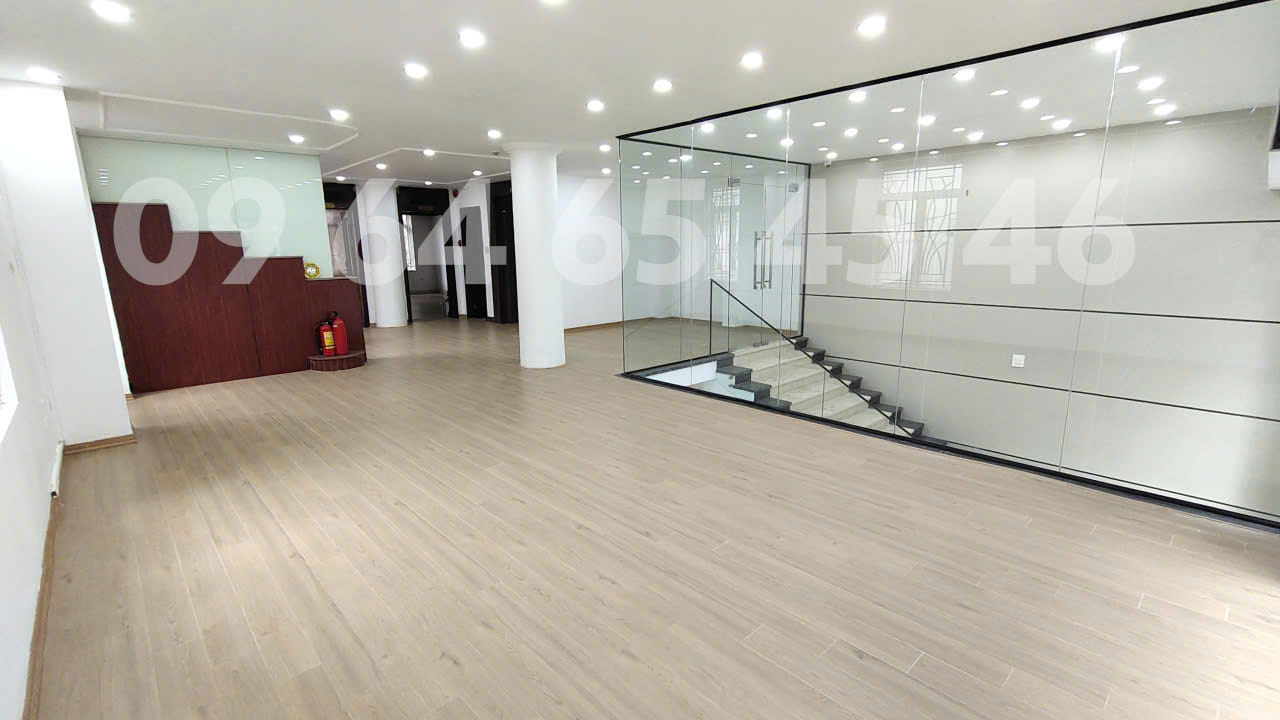 Nguyên Tòa Cho Thuê Văn Phòng Nhân Chính, Thanh Xuân 175m² - Mặt Tiền Rộng Rãi, Kinh Doanh Thuận Lợi