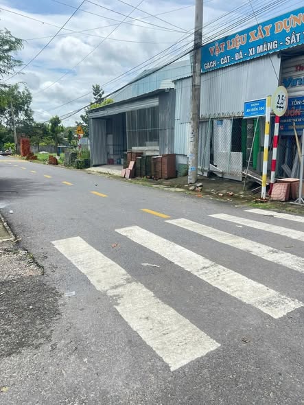 Đất nền An Điền, Bến Cát 200m² giá 1.3 tỷ - Mặt tiền đường nhựa, vị trí đẹp!