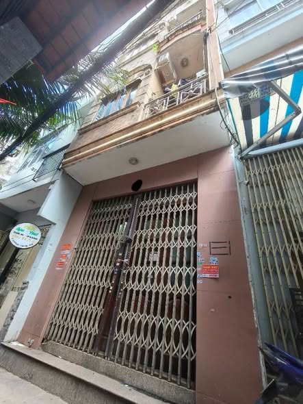 Nhà phố Hồ Bá Kiện Tân Bình 35m² giá chỉ 7.8 tỷ - An ninh tuyệt đối!