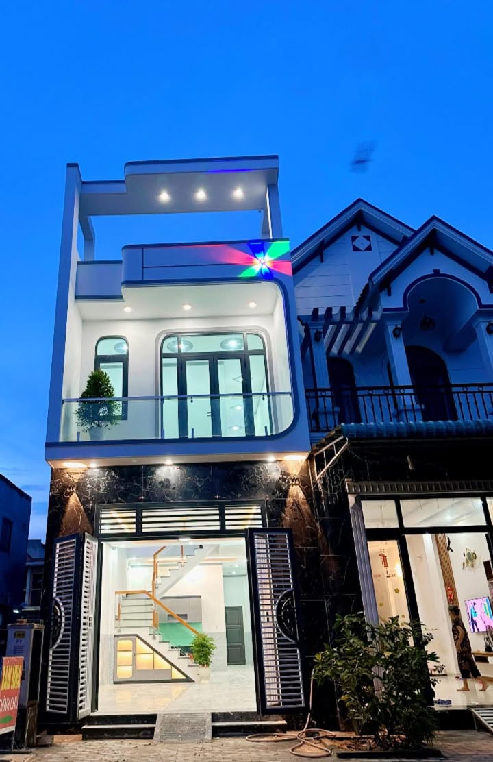 Nhà riêng Tân Hiệp 67m² giá 2.6 tỷ - Thiết kế hiện đại, tiện nghi đầy đủ!