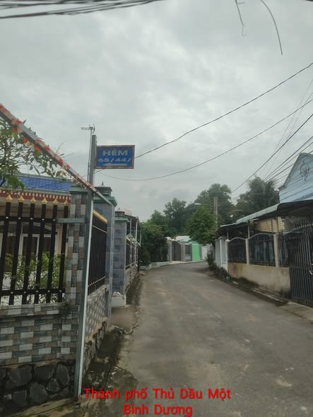 Đất mặt tiền Tương Bình Hiệp Thủ Dầu Một 700m² chỉ 1.75 tỷ - Cơ hội đầu tư tuyệt vời!