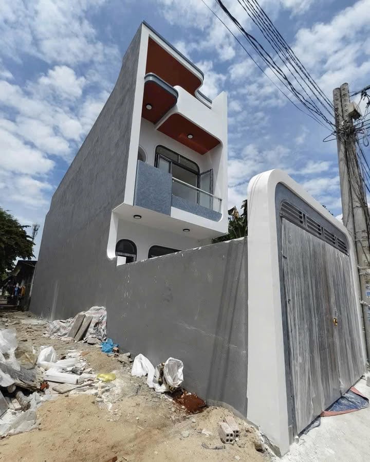 Nhà 3 tầng Thới Hòa, Bến Cát 80m² giá 2 tỷ - Đầu tư sinh lời ngay!