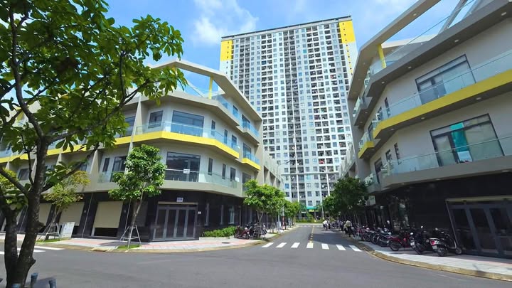 Shophouse BCONS UNIVALLEY Dĩ An 60m² giá 7.5 tỷ - Nhà phố hiện đại, sẵn sàng vào ở ngay!