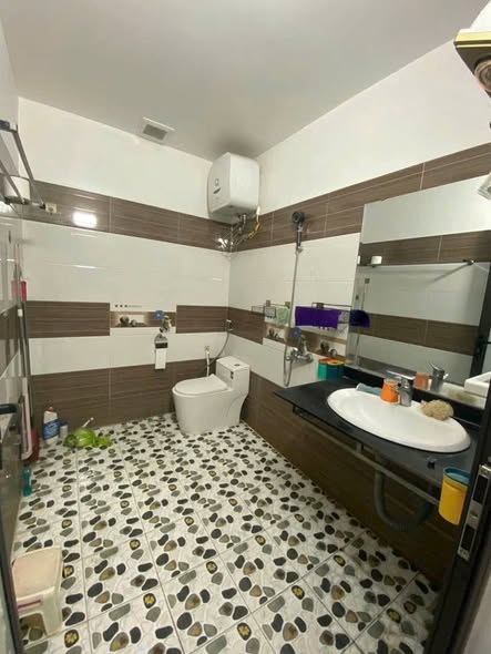 Nhà cho thuê đường Quán Trữ, Lãm Hà, Kiến An, 50m² giá 6.9 triệu - Vào ở ngay!