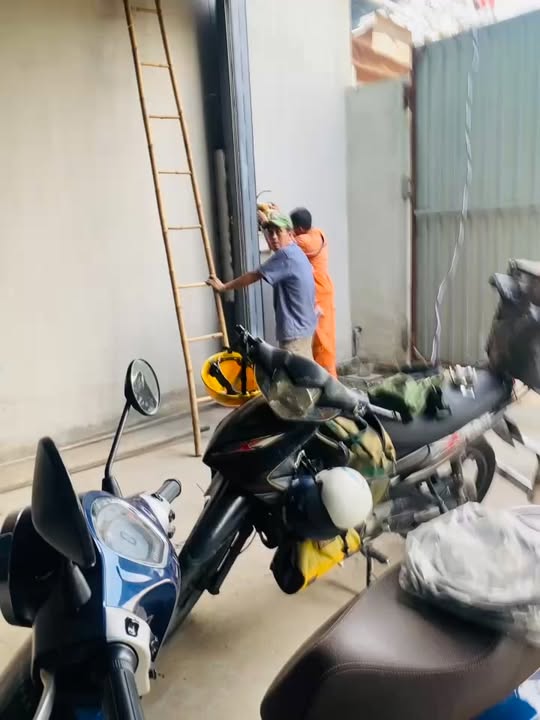 Cho thuê nhà xưởng Thuận An Bình Dương 1000m² - Mặt tiền đường lớn, giá tốt!