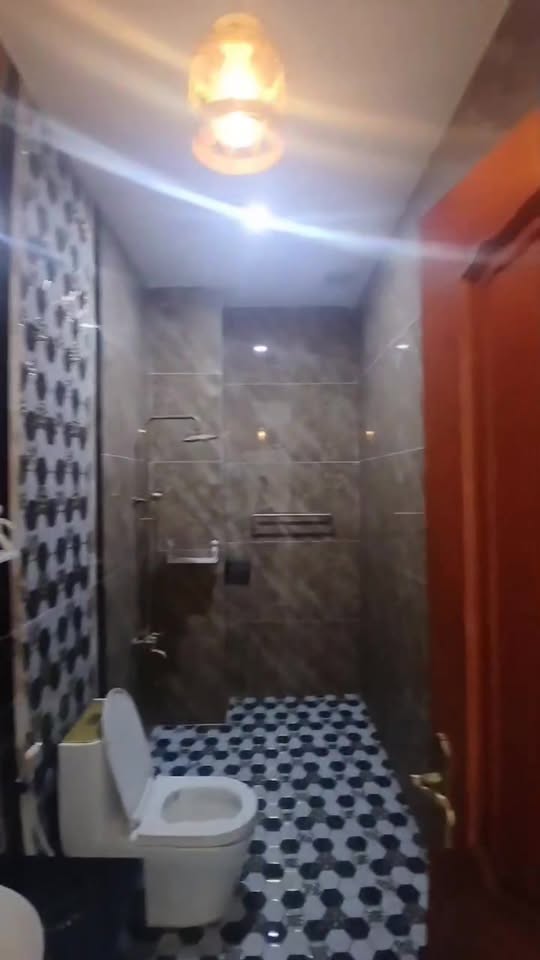 Nhà mặt tiền đường số 2, KDC Bến Lức, 110m² giá 11.6 tỷ - Cơ hội đầu tư hấp dẫn!