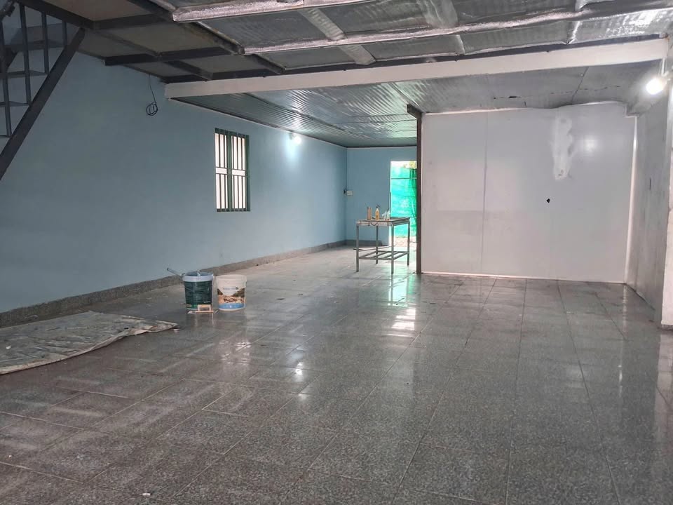 Cho thuê mặt bằng Phú Mỹ, Thủ Dầu Một 200m² giá 8 triệu - Vị trí đẹp, thuận tiện kinh doanh!