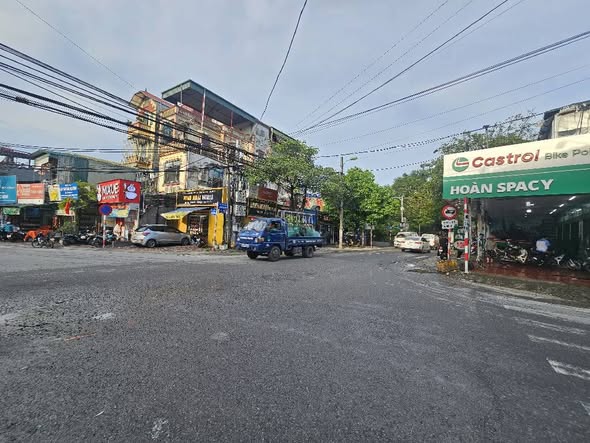 Bán nhà mặt phố Bắc Từ Liêm Thụy Phương 210m² giá chỉ 21 tỷ - Mặt phố kinh doanh sầm uất!