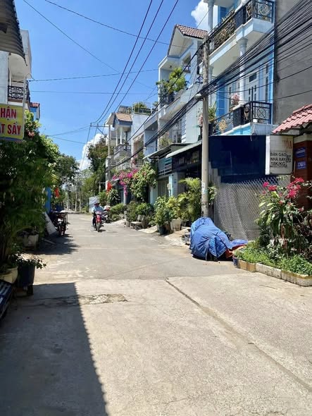 Bán đất hẻm ô tô đường Trường Lưu, quận 9, 51.8m² giá 3.15 tỷ - Đầu tư sinh lời ngay!