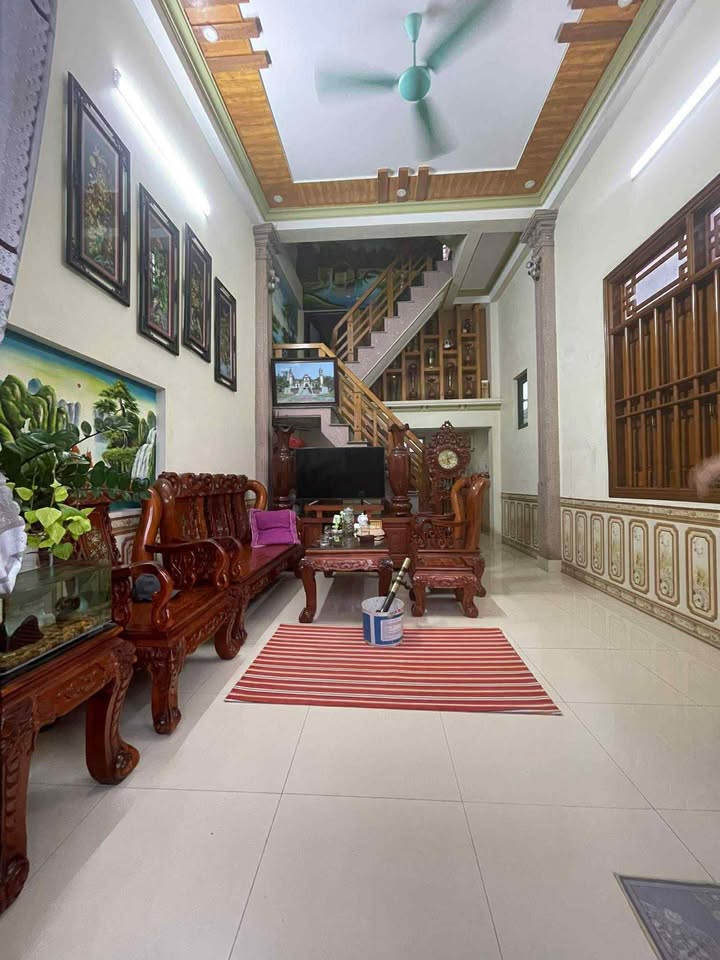 Nhà phố Minh Lộc, Hậu Lộc 92m² - Đường ô tô vào tận nơi!