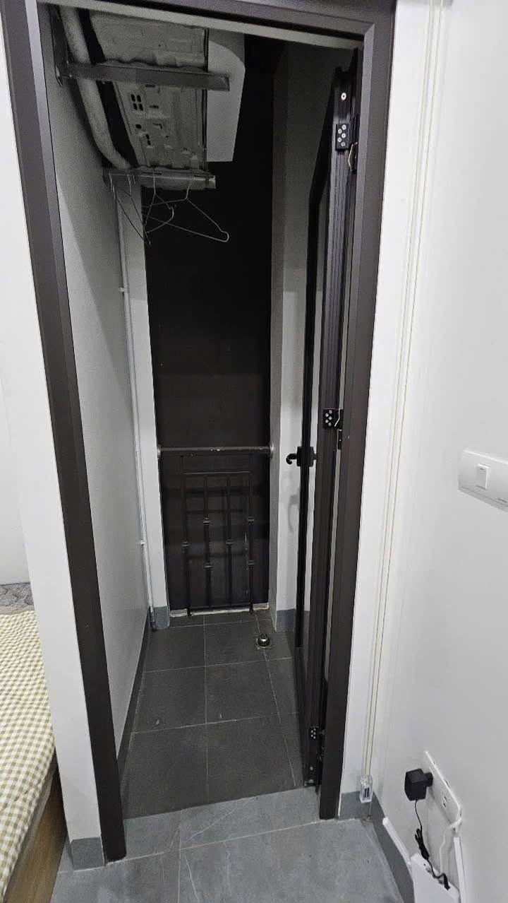 Nhà Phố Cho Thuê 232 Yên Hoà, Cầu Giấy - Phòng Studio Full Đồ, Sẵn Sàng Vào Ở!