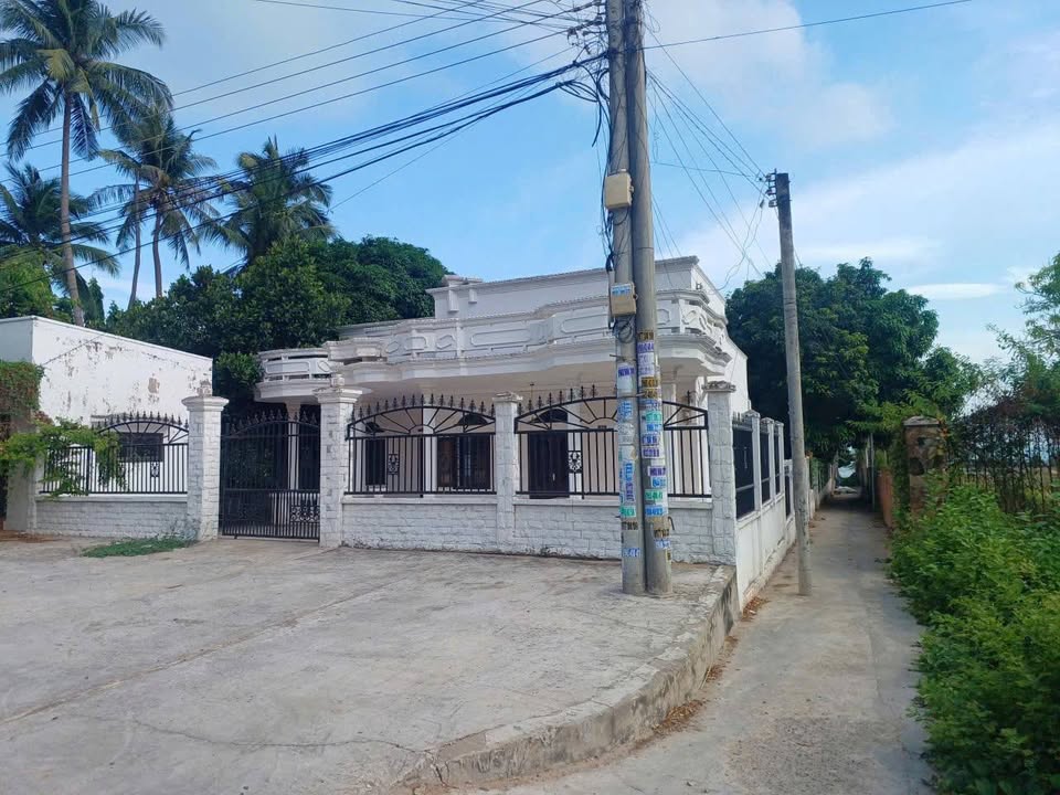 Đất nền Mũi Né Phan Thiết 725m² giá thỏa thuận - Mặt tiền 16m gần biển!