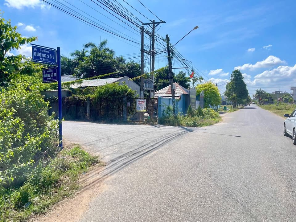 Đất nền khu biệt thự Hòa Long 140m² giá 1.95 tỷ - Sổ hồng riêng, công chứng ngay!