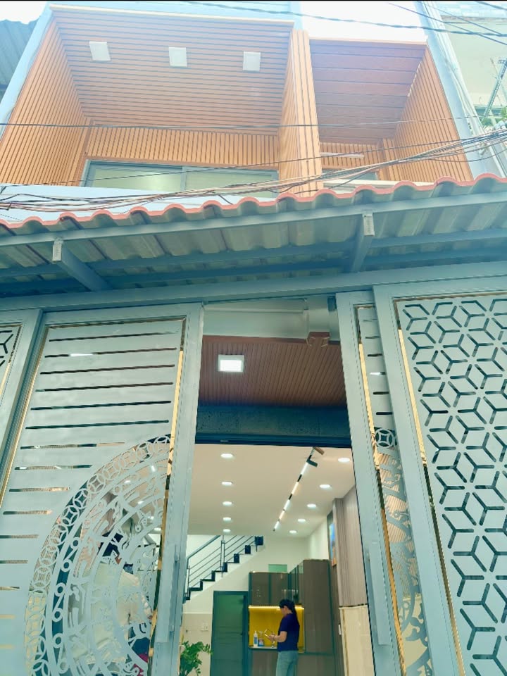 Nhà đẹp Dương Bá Trạc, Quận 8 - 40m² giá 4 tỷ - An ninh, yên tĩnh!